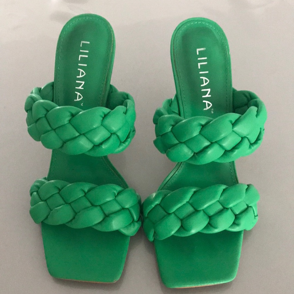 Liliana, Women Size 7 Green Rope Braided Heels
